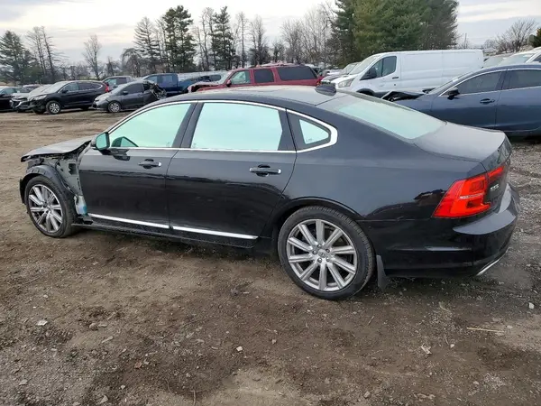LVY992MLXJP030945 2018 VOLVO S90 - Image 2