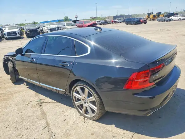 LVY992MLXJP031903 2018 VOLVO S90 - Image 2