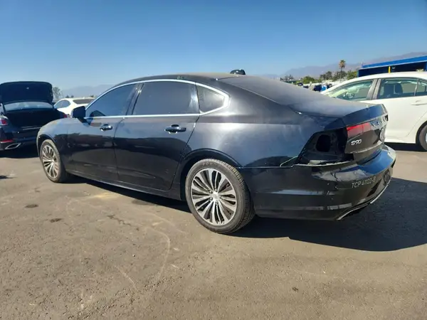 LVYA22MK8LP175557 2020 VOLVO S90 - Image 2