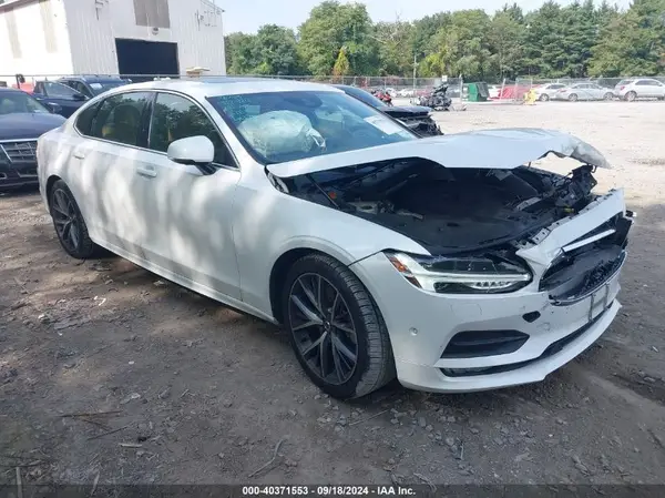LVYA22MKXKP110725 2019 VOLVO S90 - Image 1