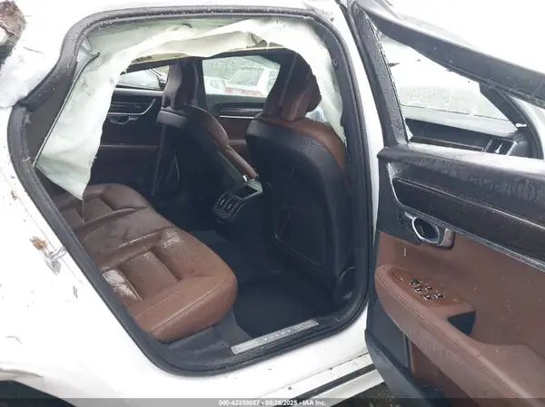 LVYA22MKXLP173955 2020 VOLVO S90 - Image 8