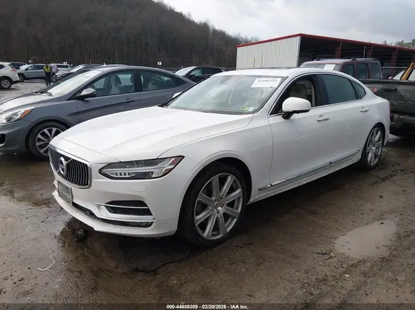 LVYA22ML0LP175089 2020 VOLVO S90 - Image 2