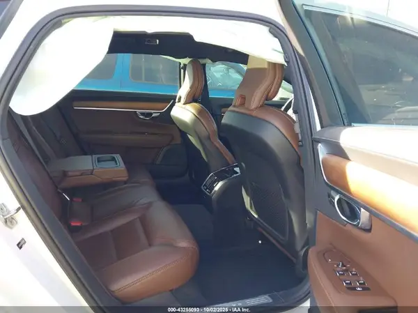 LVYA22ML2LP171321 2020 VOLVO S90 - Image 8