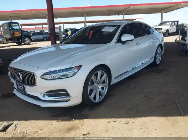 LVYA22ML3LP175054 2020 VOLVO S90 - Image 2