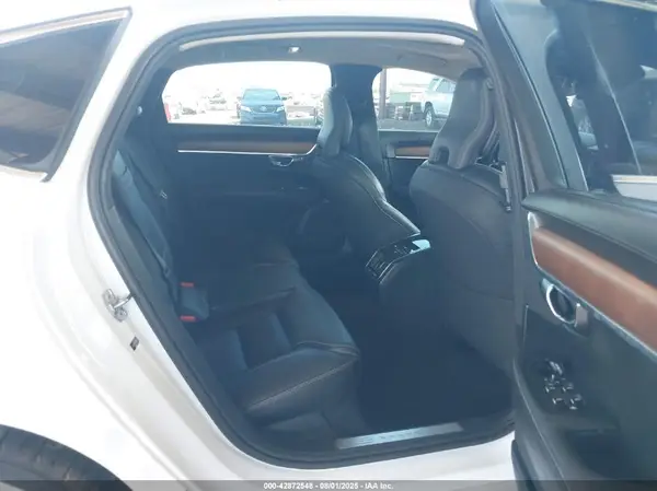 LVYA22ML3LP175054 2020 VOLVO S90 - Image 8