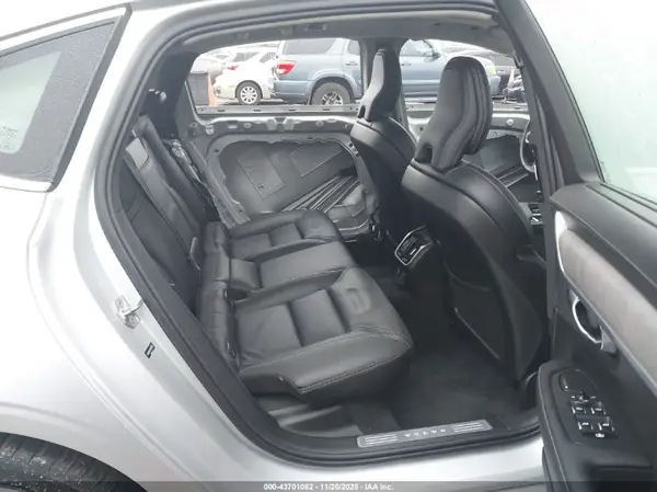 LVYA22ML5MP214745 2021 VOLVO S90 - Image 8