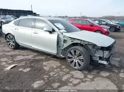LVYA22ML8MP206915 2021 VOLVO S90