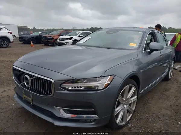 LVYA22ML9LP176158 2020 VOLVO S90 - Image 2