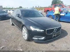 LVYA22MLXJP051893 2018 VOLVO S90