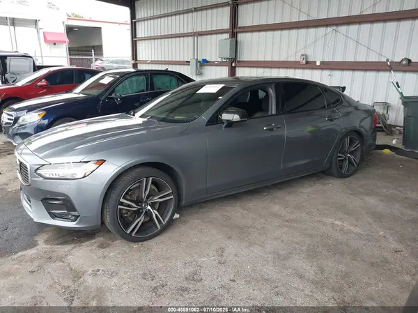 LVYA22MT8LP154149 2020 VOLVO S90 - Image 2