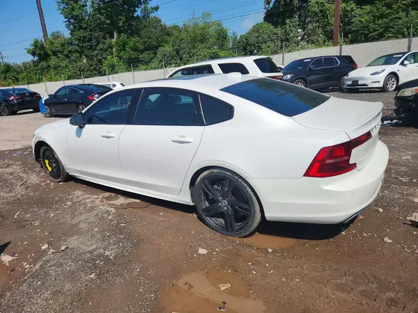 LVYA22MTXLP159840 2020 VOLVO S90 - Image 2