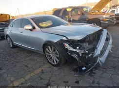 LVYBC0AL1JP031431 2018 VOLVO S90