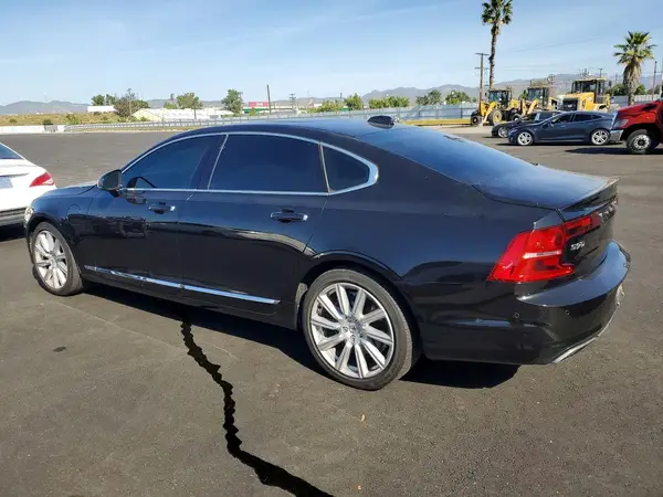 LVYBR0AL8JP047057 2018 VOLVO S90 - Image 2
