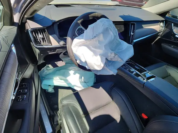 LVYH60AF5RP403599 2024 VOLVO S90 - Image 8