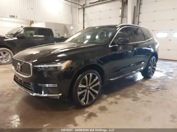 LYV062RA0PB236182 2023 VOLVO XC60 - Image 2