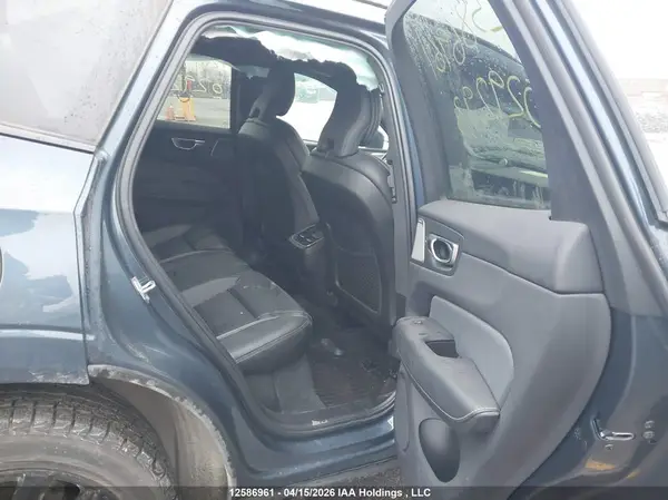 LYV062RM5NB029293 2022 VOLVO XC60 - Image 8