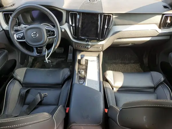 LYV062RM5NB935184 2022 VOLVO XC60 - Image 8