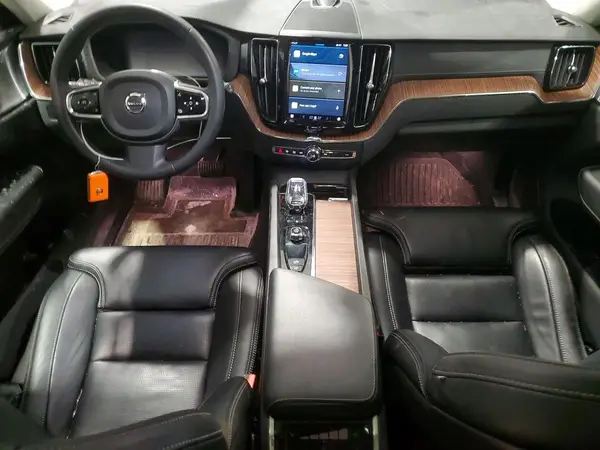 LYV062RX9PB235746 2023 VOLVO XC60 - Image 8