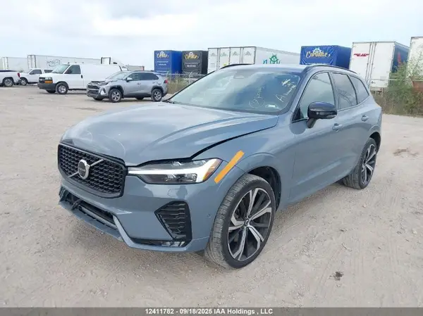 LYV062RX9PB361332 2023 VOLVO XC60 - Image 2