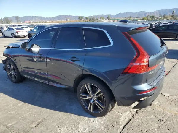 LYV102DK1KB381990 2019 VOLVO XC60 - Image 2