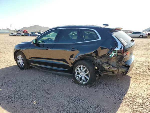LYV102DK2KB241849 2019 VOLVO XC60 - Image 2