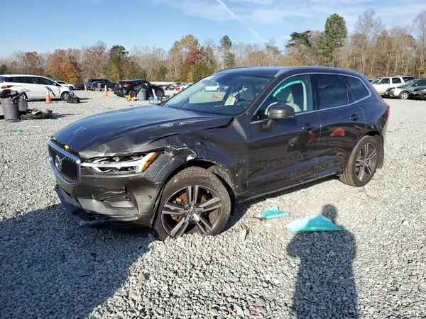 LYV102DK3KB252102 2019 VOLVO XC60 - Image 1