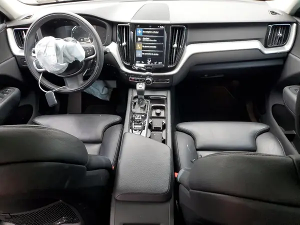 LYV102DK4KB354413 2019 VOLVO XC60 - Image 8