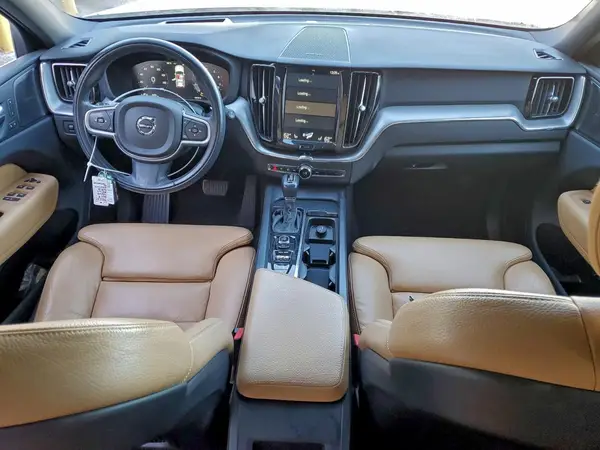 LYV102DK5KB224737 2019 VOLVO XC60 - Image 8