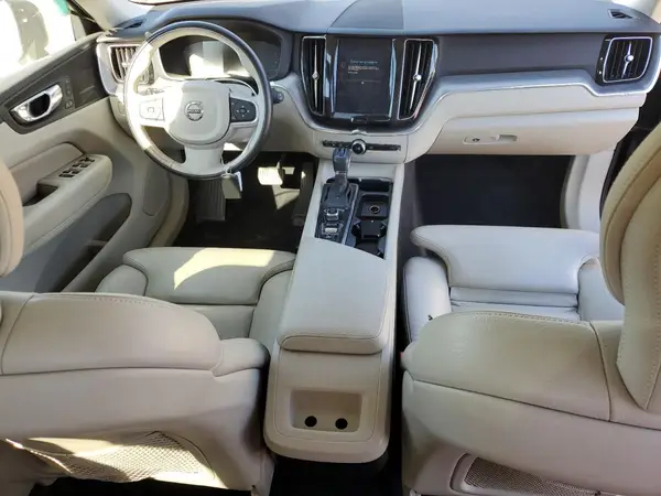 LYV102DK7KB225081 2019 VOLVO XC60 - Image 8