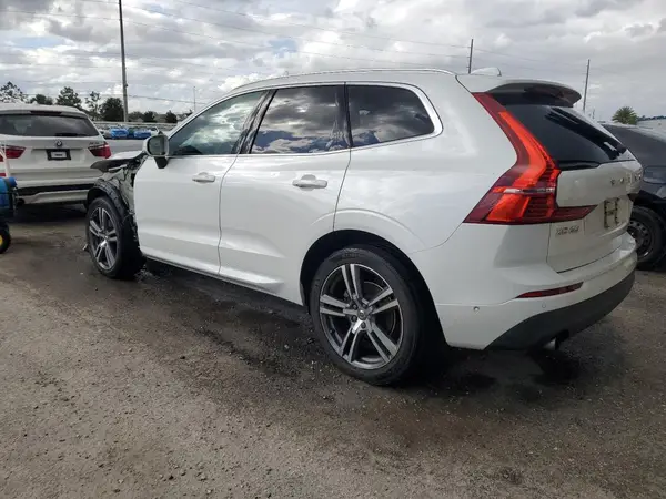 LYV102DK8KB202716 2019 VOLVO XC60 - Image 2