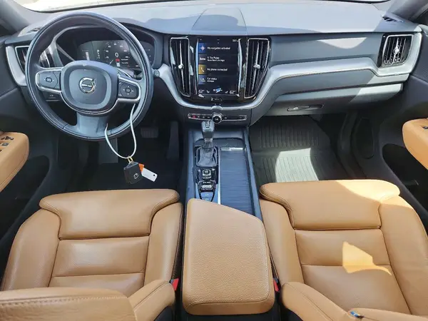 LYV102DK8KB298606 2019 VOLVO XC60 - Image 8