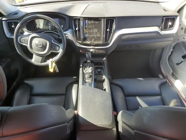 LYV102DK9KB251729 2019 VOLVO XC60 - Image 8