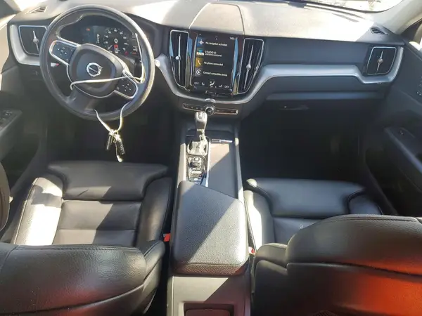 LYV102DK9KB349577 2019 VOLVO XC60 - Image 8