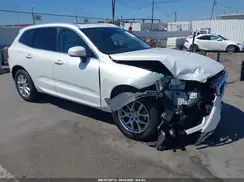 LYV102DK9KB359915 2019 VOLVO XC60