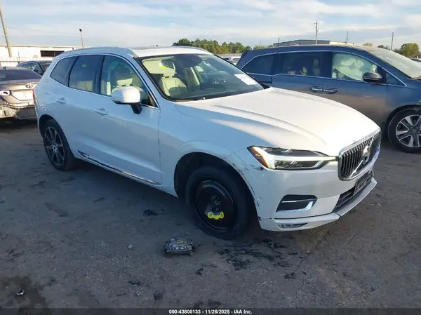 LYV102DL4KB288874 2019 VOLVO XC60 - Image 1