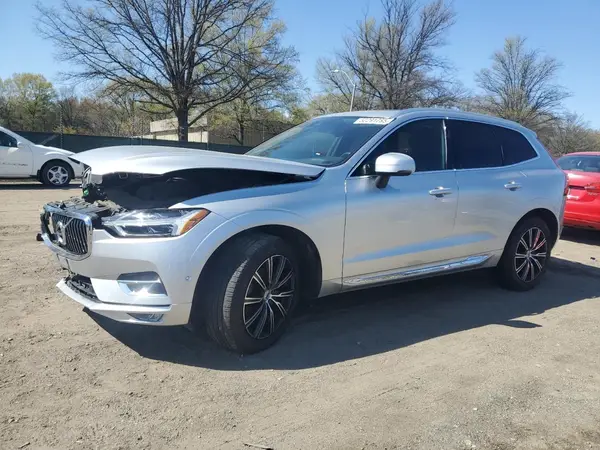 LYV102DL6KB219393 2019 VOLVO XC60 - Image 1