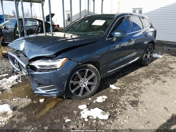 LYV102DL8KB230511 2019 VOLVO XC60 - Image 2