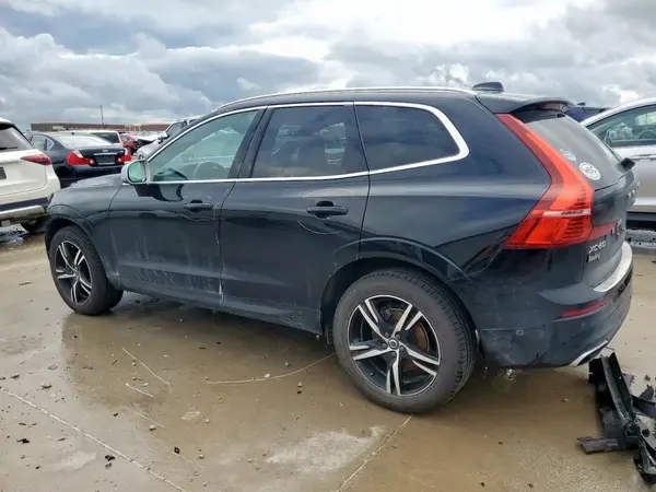 LYV102DM9KB230865 2019 VOLVO XC60 - Image 2