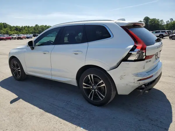 LYV102RK0JB082885 2018 VOLVO XC60 - Image 2