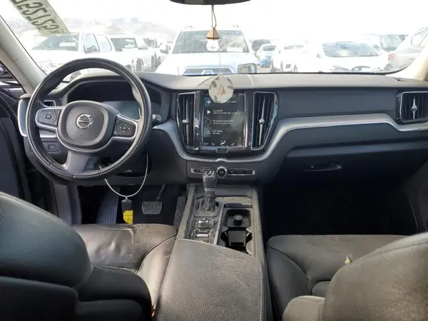 LYV102RK0JB088167 2018 VOLVO XC60 - Image 8