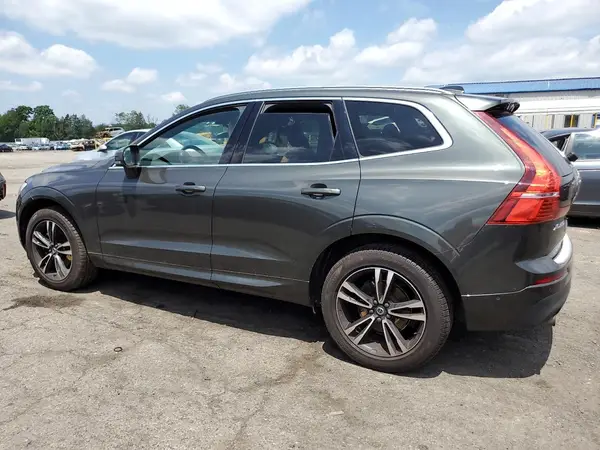 LYV102RK0JB106179 2018 VOLVO XC60 - Image 2