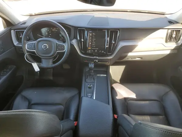 LYV102RK0JB106361 2018 VOLVO XC60 - Image 8