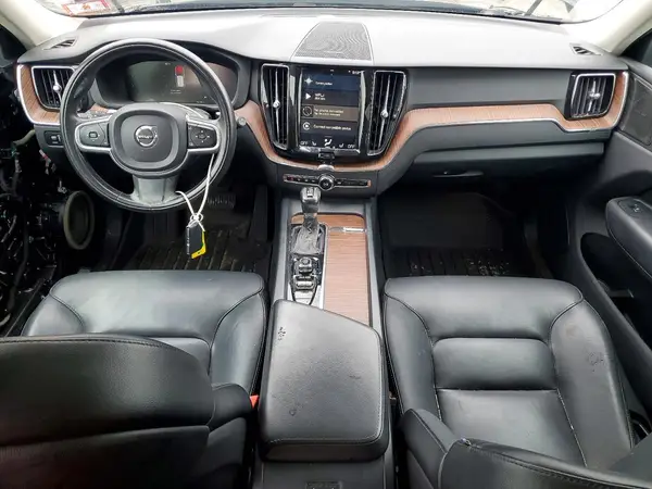 LYV102RK0KB197262 2019 VOLVO XC60 - Image 8