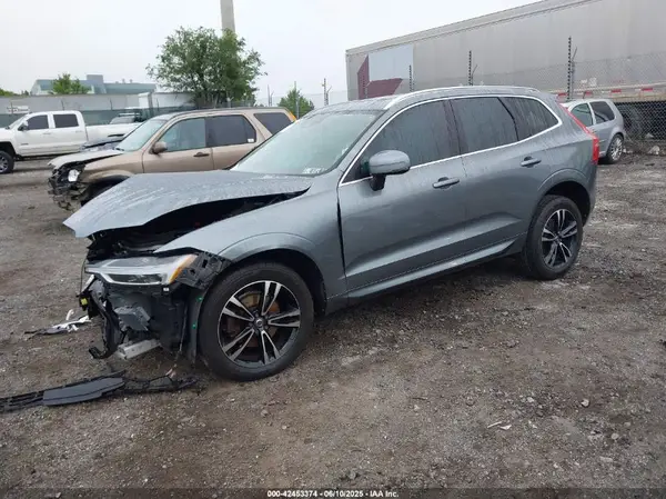 LYV102RK0KB201682 2019 VOLVO XC60 - Image 2