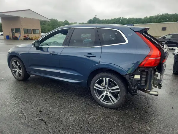 LYV102RK0KB289777 2019 VOLVO XC60 - Image 2