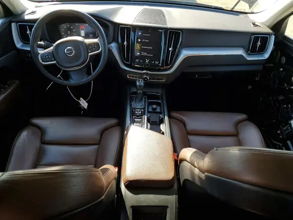 LYV102RK0KB298043 2019 VOLVO XC60 - Image 8
