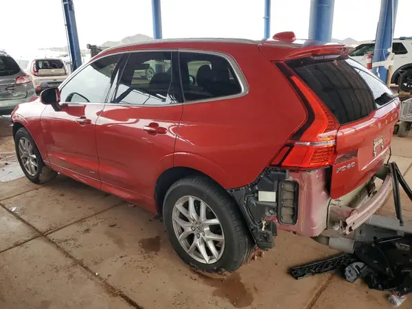 LYV102RK1JB068834 2018 VOLVO XC60 - Image 2