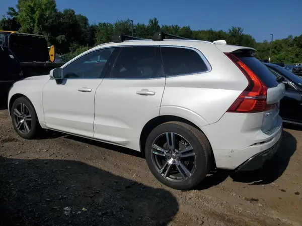 LYV102RK1JB078554 2018 VOLVO XC60 - Image 2