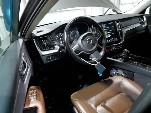 LYV102RK1JB087416 2018 VOLVO XC60 - Image 8