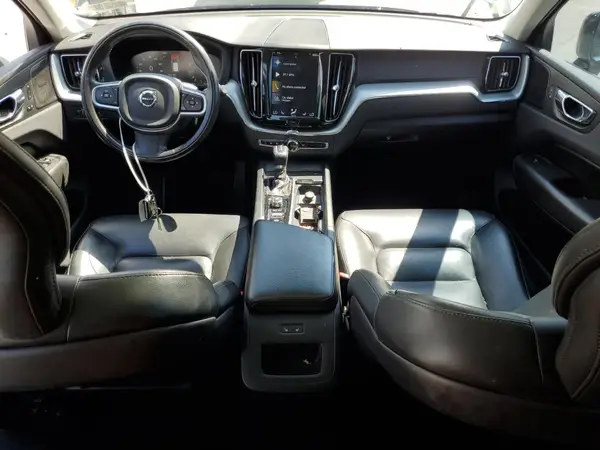 LYV102RK1KB237476 2019 VOLVO XC60 - Image 8